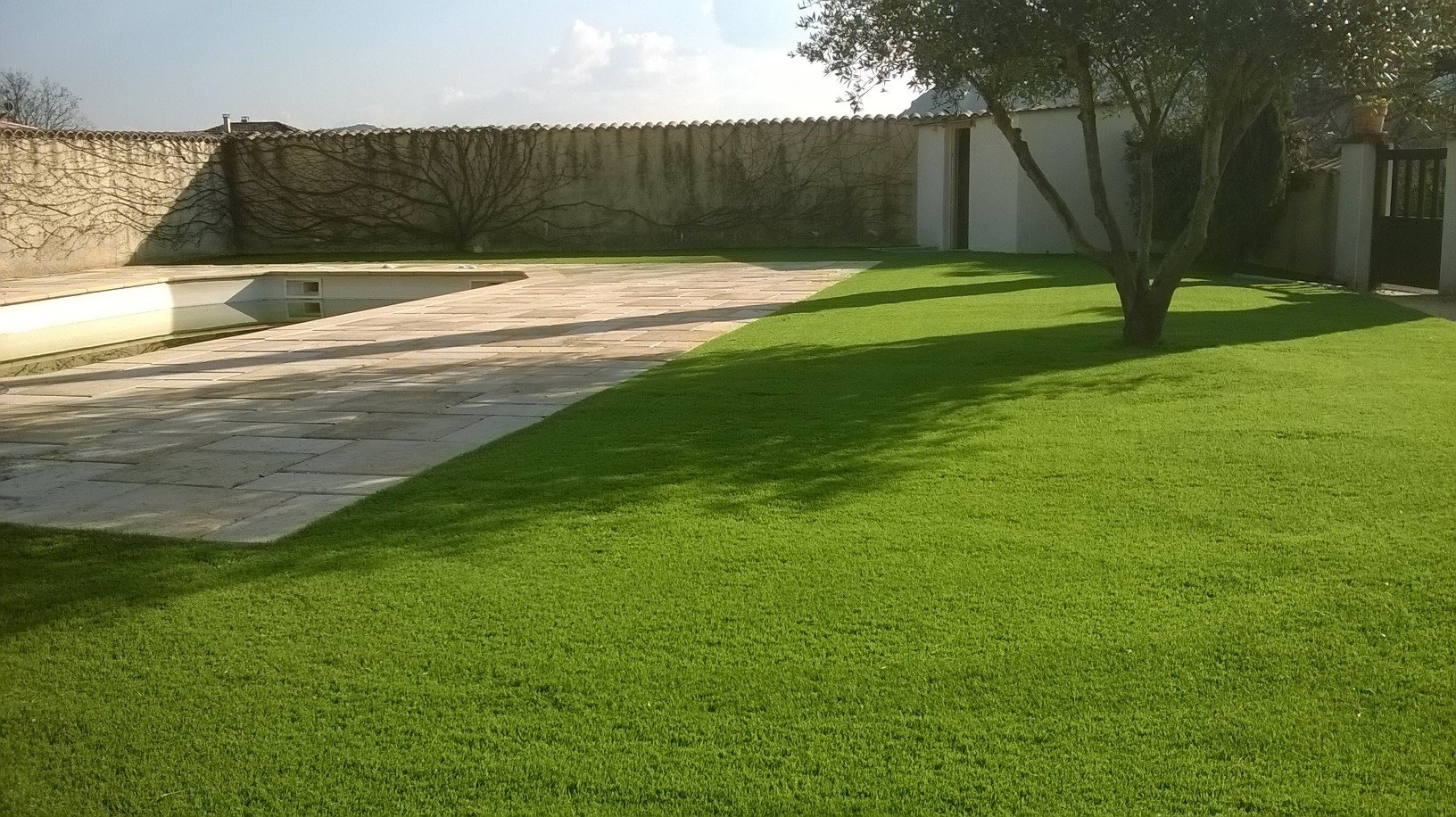 Pose de pelouse artificielle 42mm Grenoble